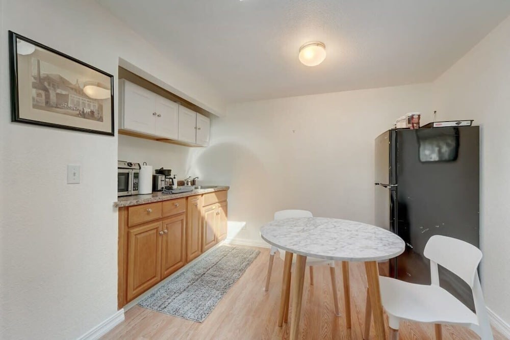 @ Marbella Lane -cozy 1BR Studio in Palo Alto Dwtn