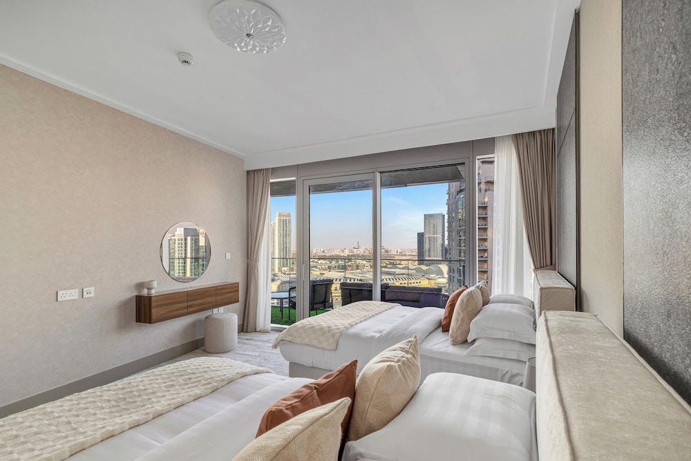 Roomszy Residences - Opera Grand