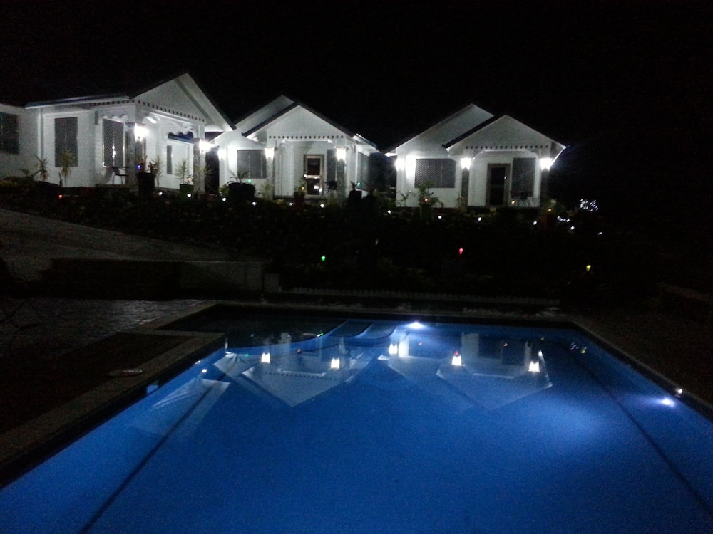 Skyview Villas