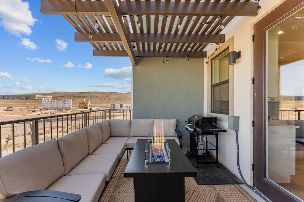Surfside Escape 3 Bedroom Condo