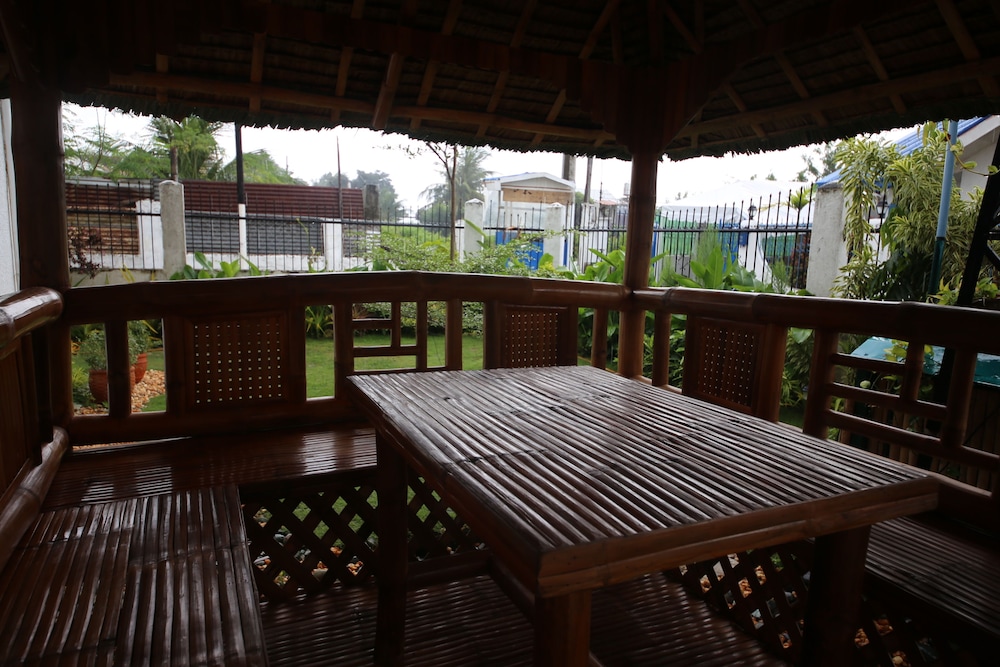Dee GuestHouse