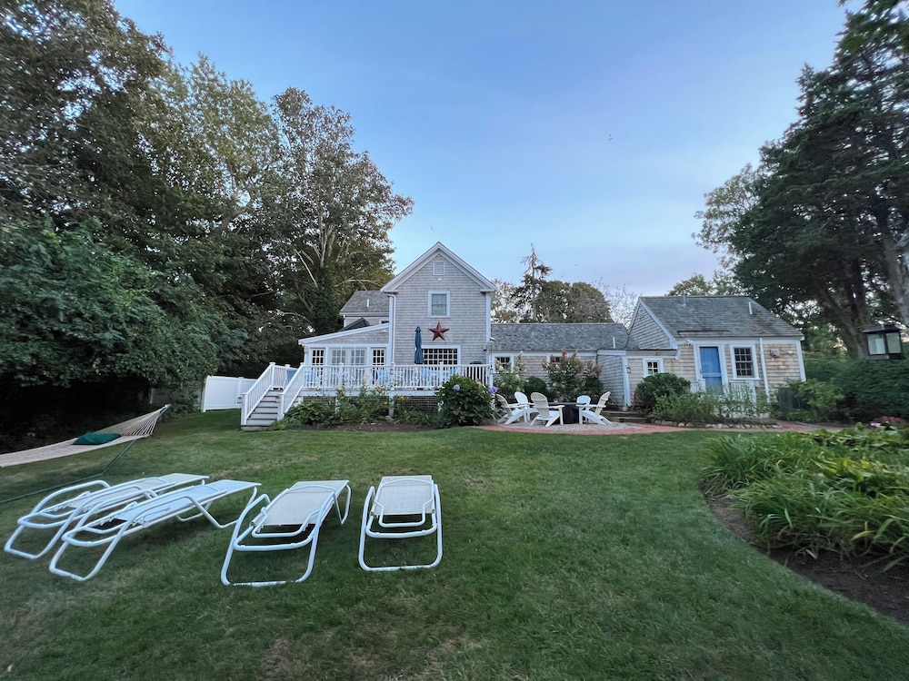 Sea Meadow Inn