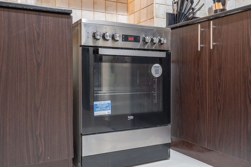 Heart-captivating 1 Bedroom in Hanover Square