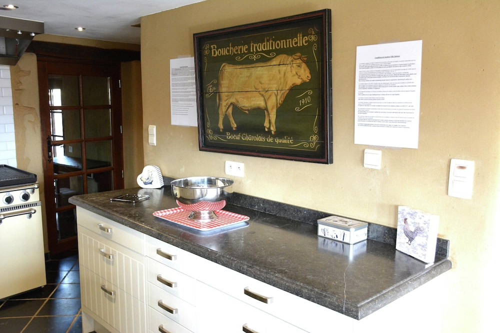 Farmhouse in Belgium Near Lake Coo & Jacuzzi