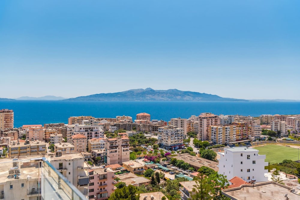 Blue Horizon Apartment - Balcony Seaview