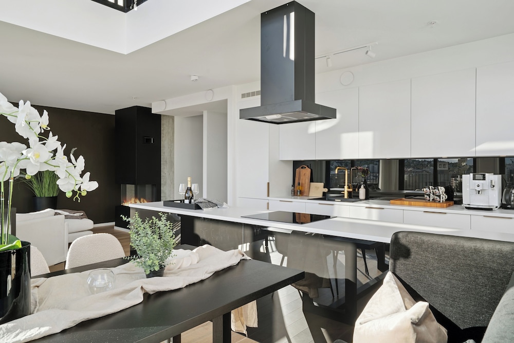 TotalApartments Northern Lights Penthouse