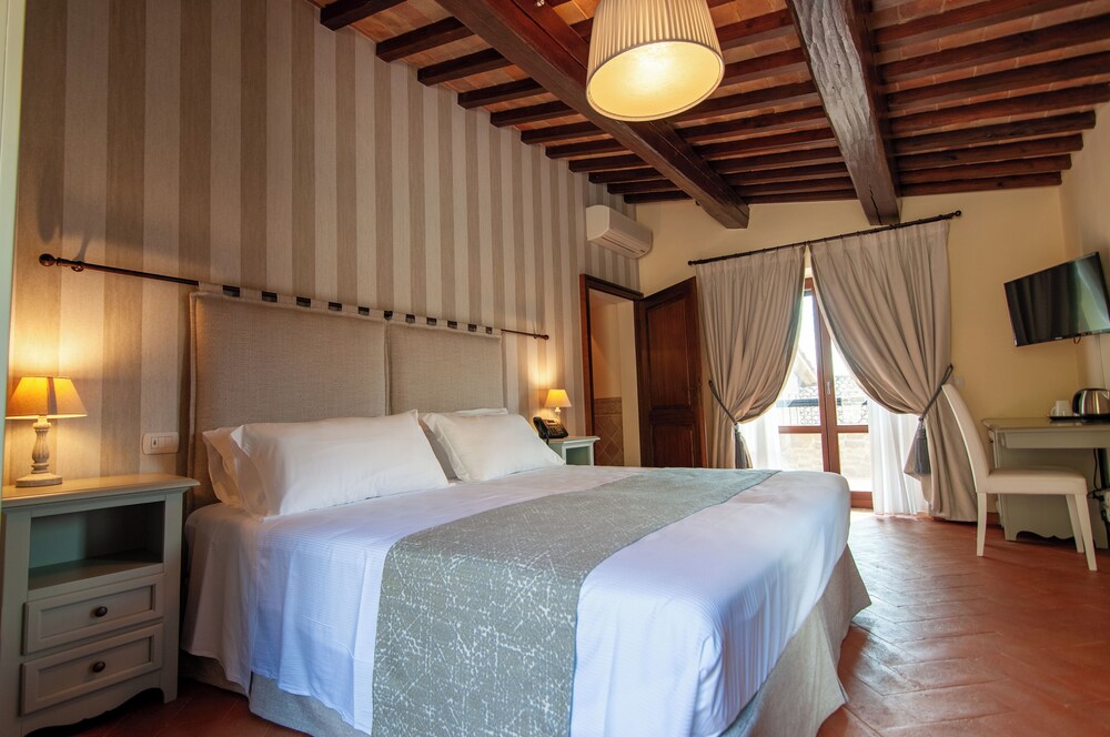 Borgo Sant'Apollinare Resort