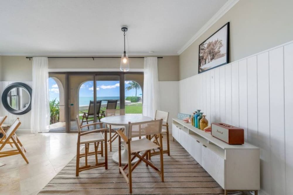 George Town Villas 118