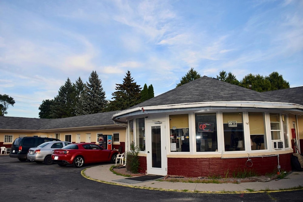 Le Grand Kent Motel