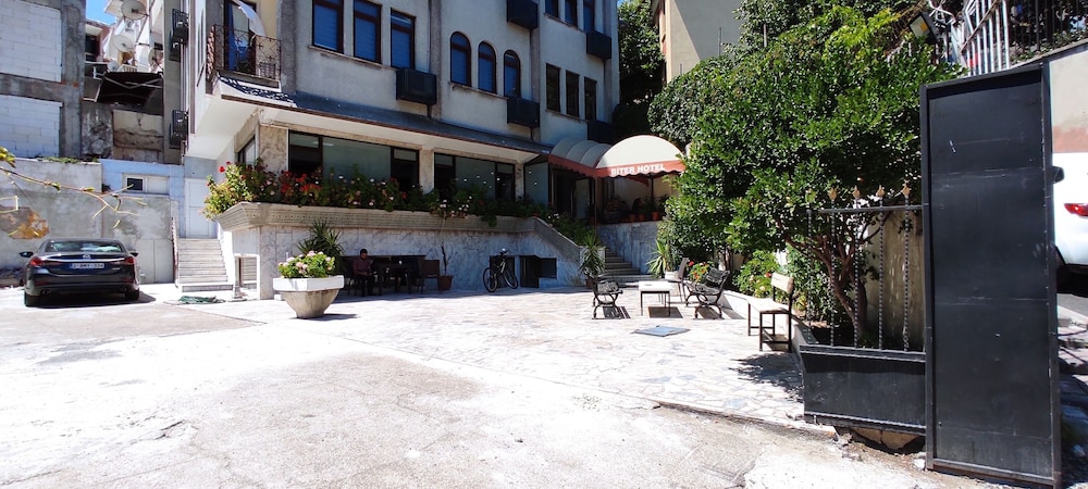 Biter Otel - Image 43