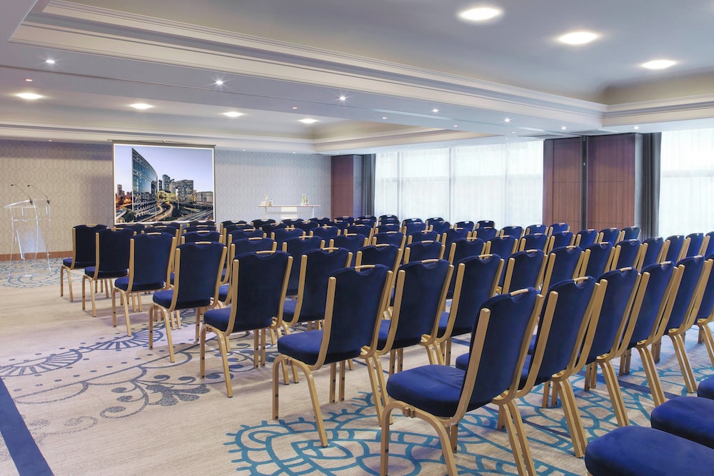Puteaux Vacations - Renaissance Paris La Defense Hotel - Property Image 23