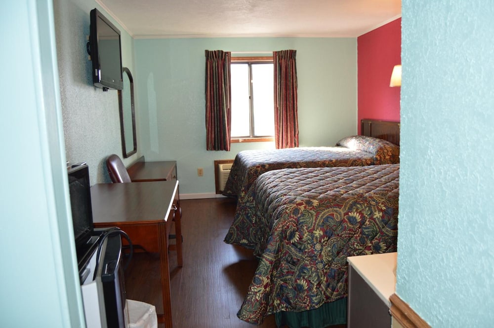 Budget Inn of Claypool Hill