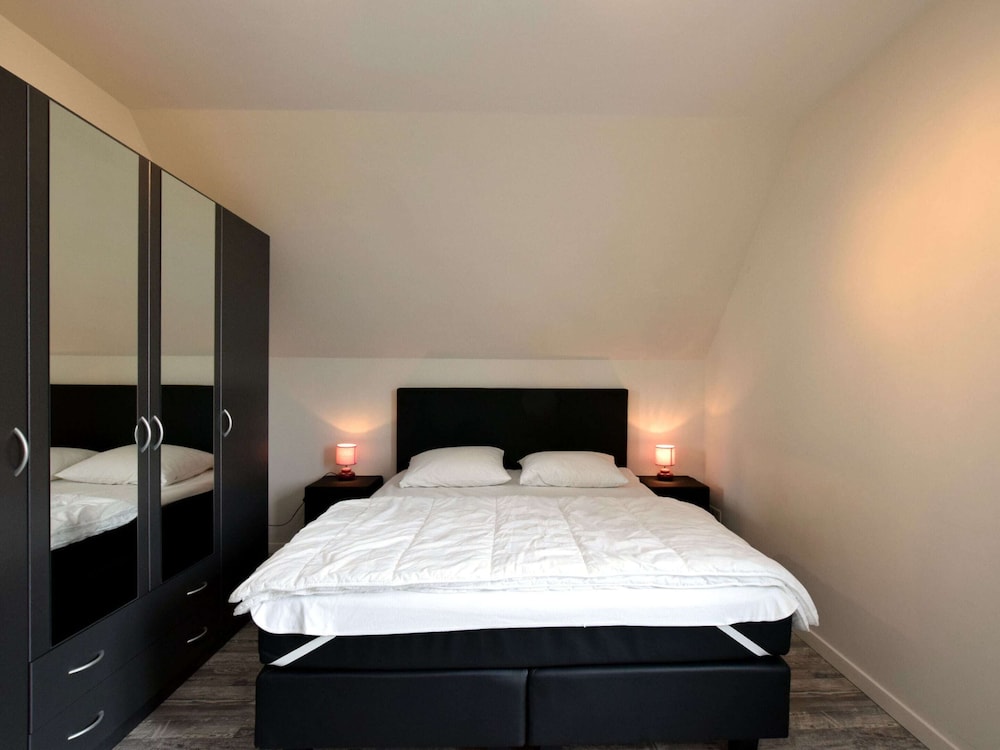 Holiday Home in Hastiere With Valley Views view 3