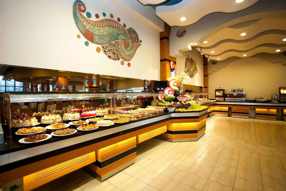 Limak Limra Hotel & Resort