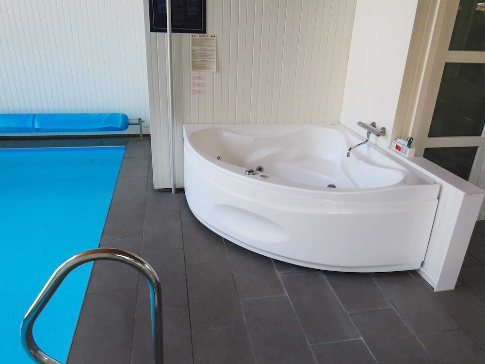 10 Person Holiday Home in Blavand view 4