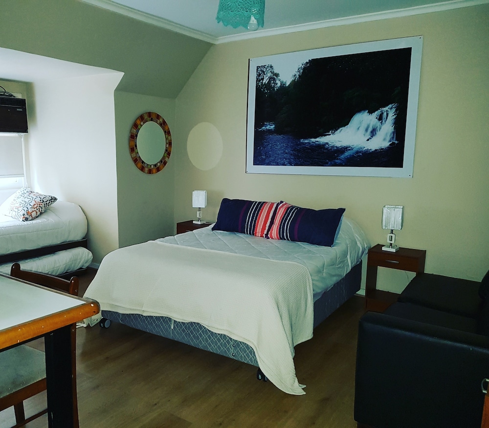 Hostal Chile Chico - Hostel