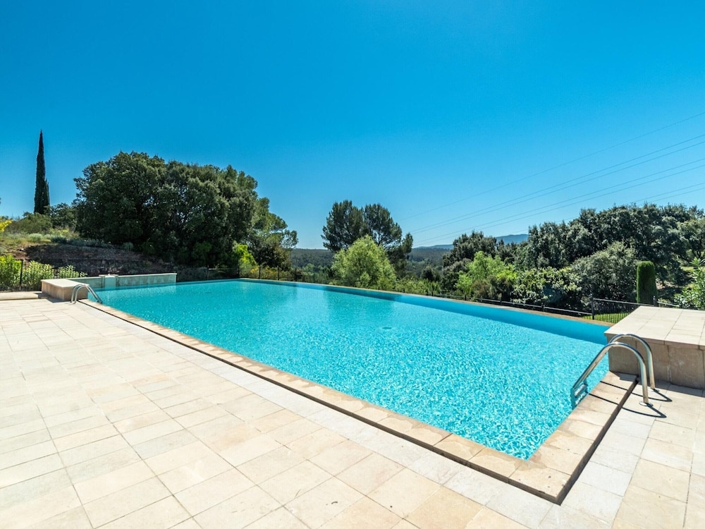 Apartment in La Motte Near Golf Course