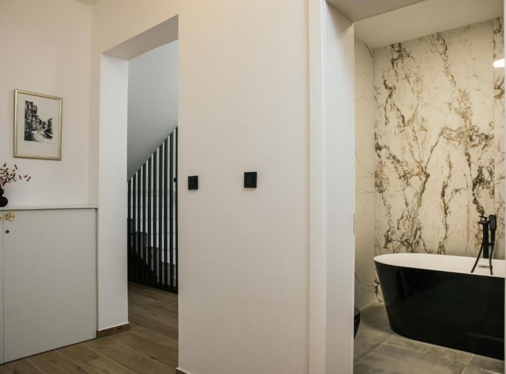 Luxury Villa Lara with Heated Pool, Hot-Tub and Sauna