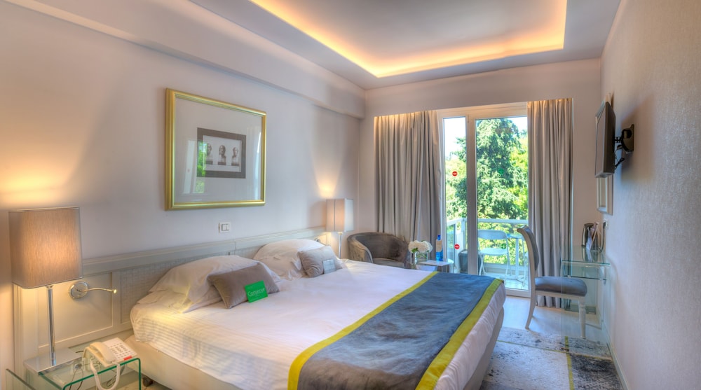 St. George Lycabettus Lifestyle Hotel 88