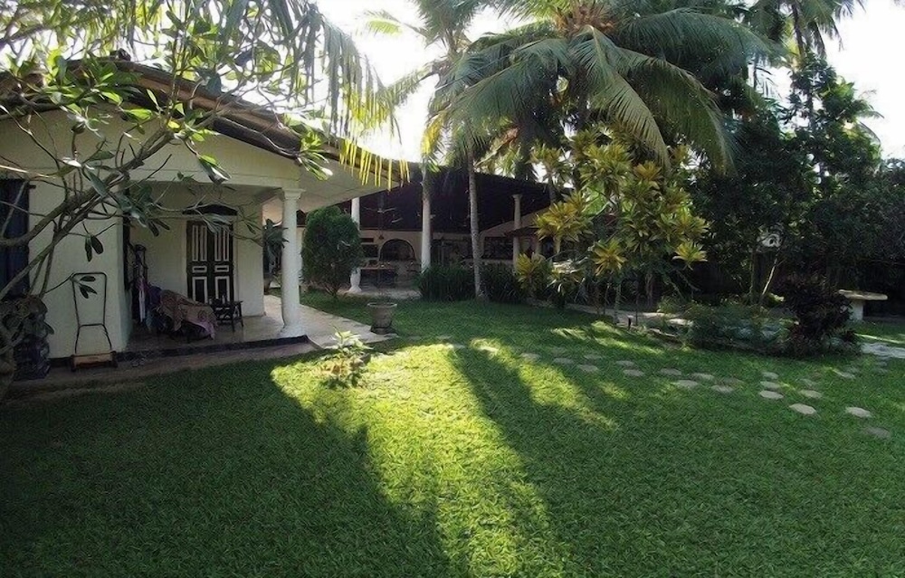 Paradise Garden