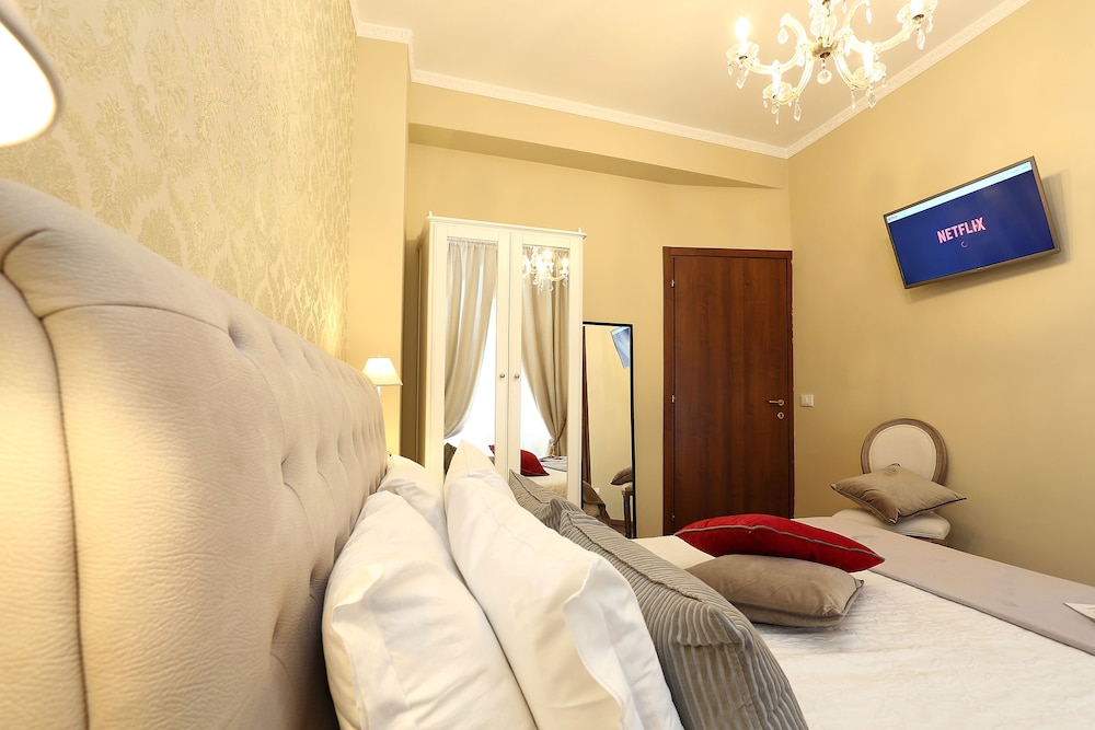 Liberty Vatican Suites