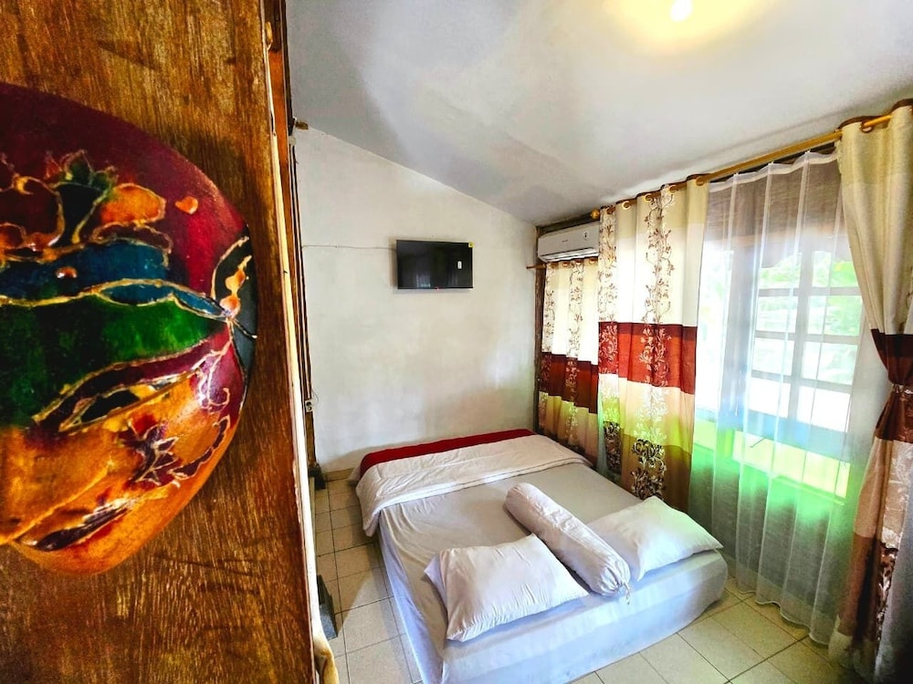 Eyang Residence Limasan Kebon Dalem