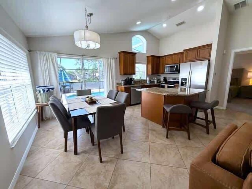 South Facing Updated Southern Dunes Villa