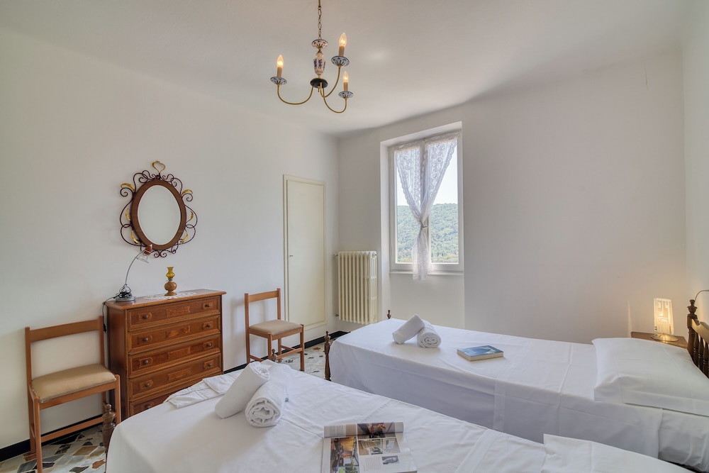 Ca Di Mamma en Alassio — hotel room