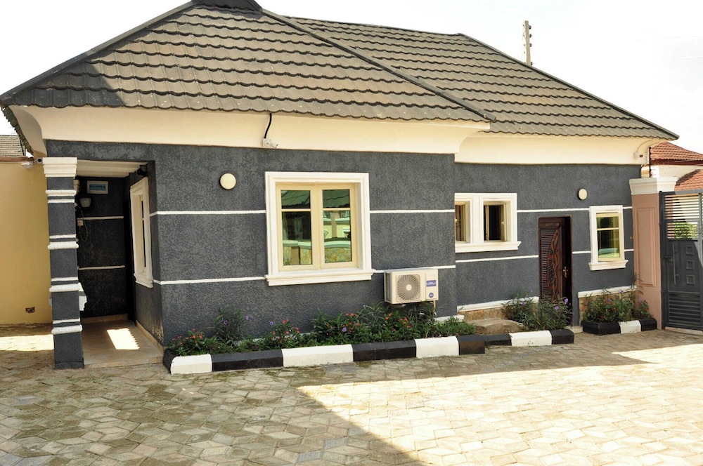 Morville Apartments