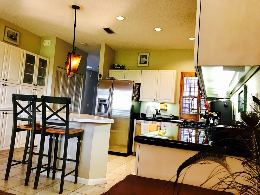 Private-Luxurious Mediterranean Villa - Property Image 19