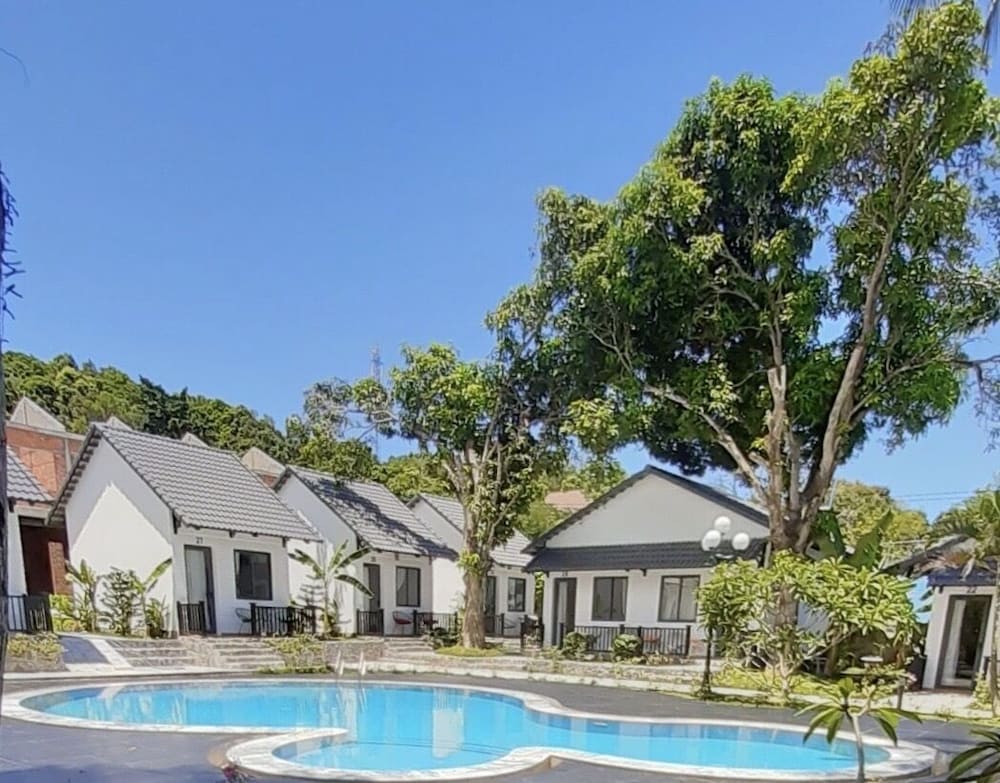Rum Bungalow Resort Phu Quoc
