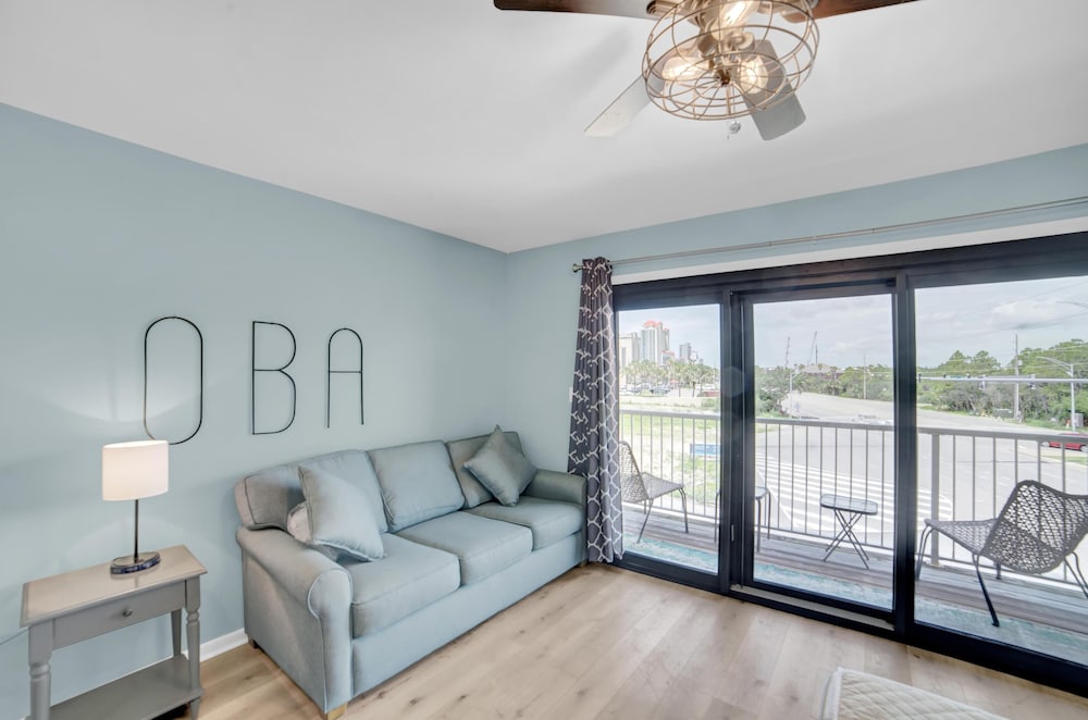 Seaside Beach & Racquet 1315