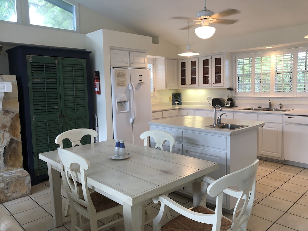 Cumberland Cottage 4 Bedroom Home