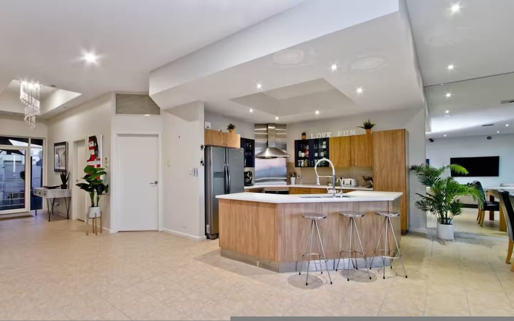 Oceanfront Oasis in Tennyson