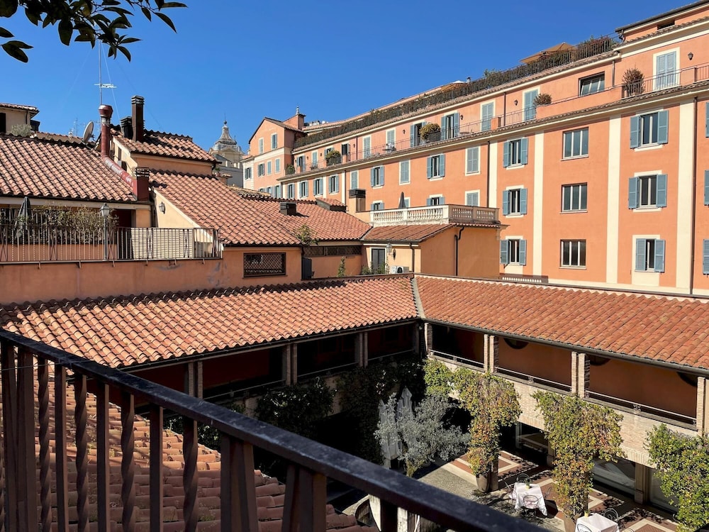 A8 Piazzetta Margutta A8 - My Extra Home