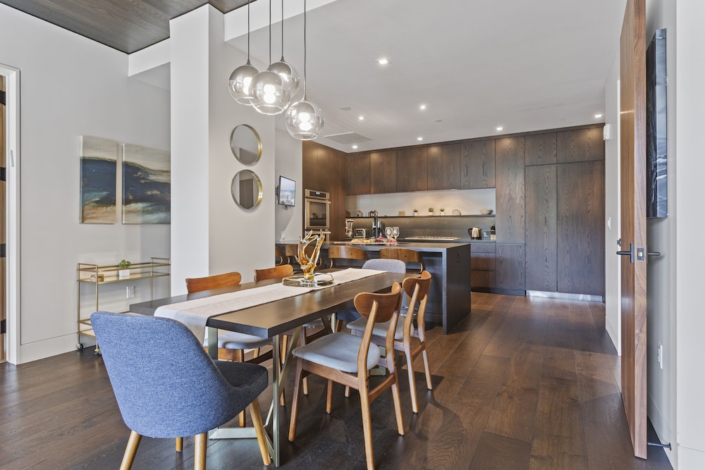 One Empire Pass Lodge at Deer Valley Resort - Two Bedroom Residence #105 2 Condo