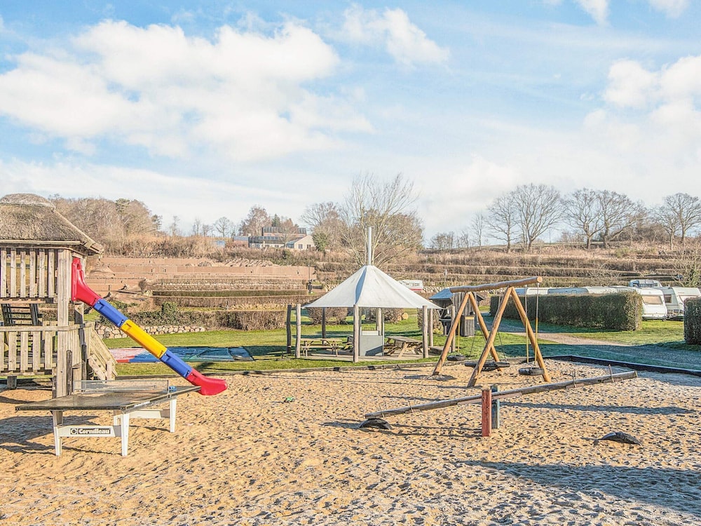 5 Person Relaxing Holiday Park Home in Ronde