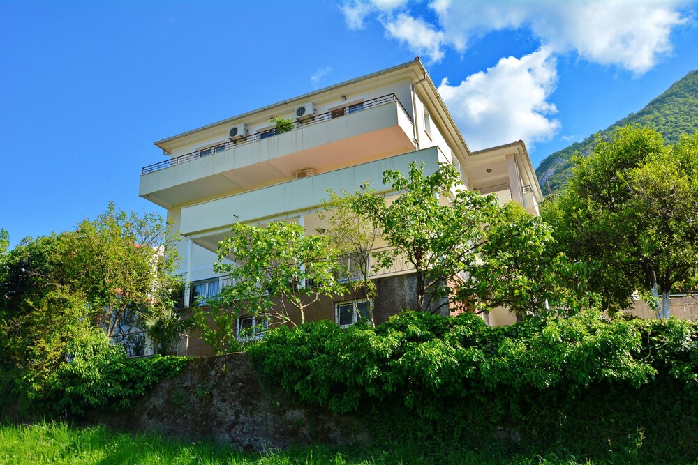 Apartments Soso