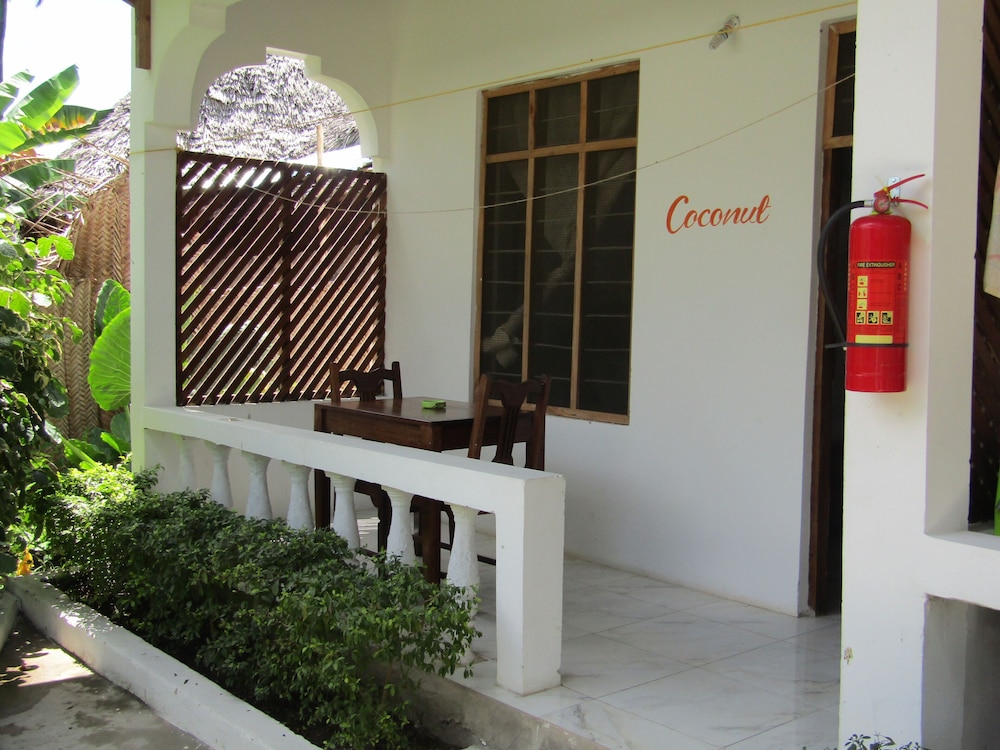 Photo 32