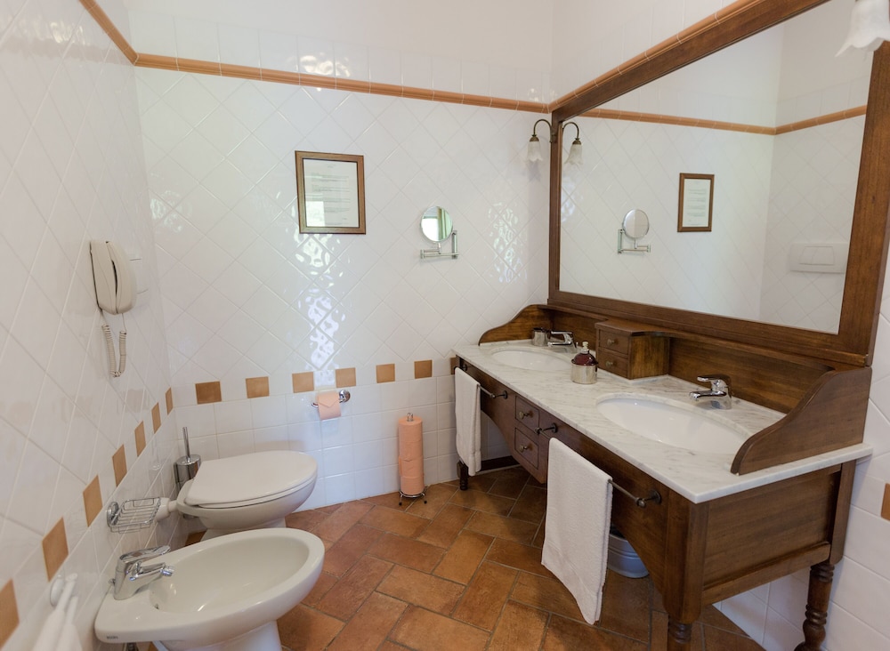 Borgo Caiano Country Inn
