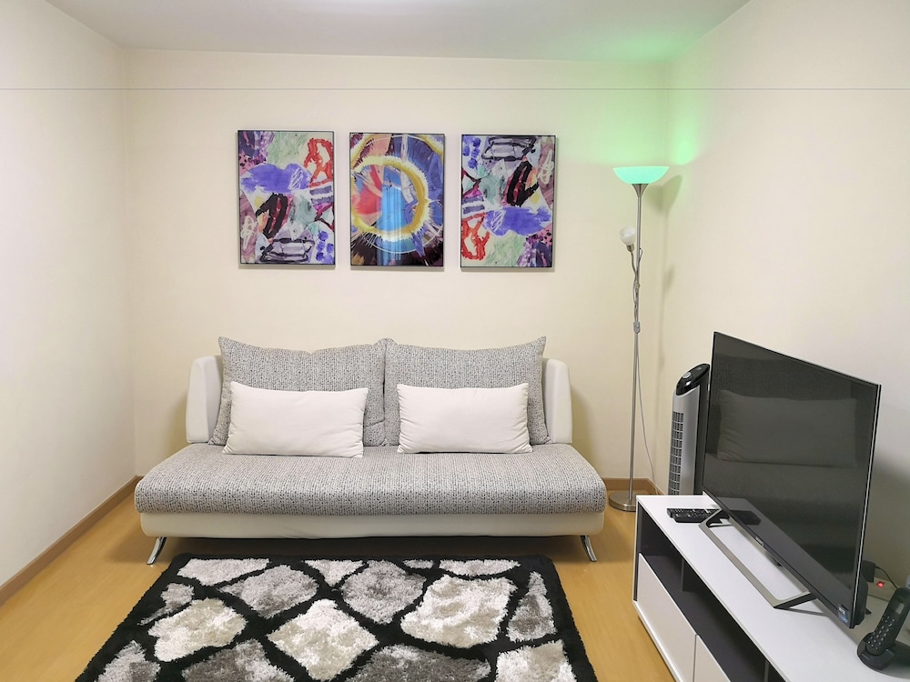 Avant Apartments At The Fort