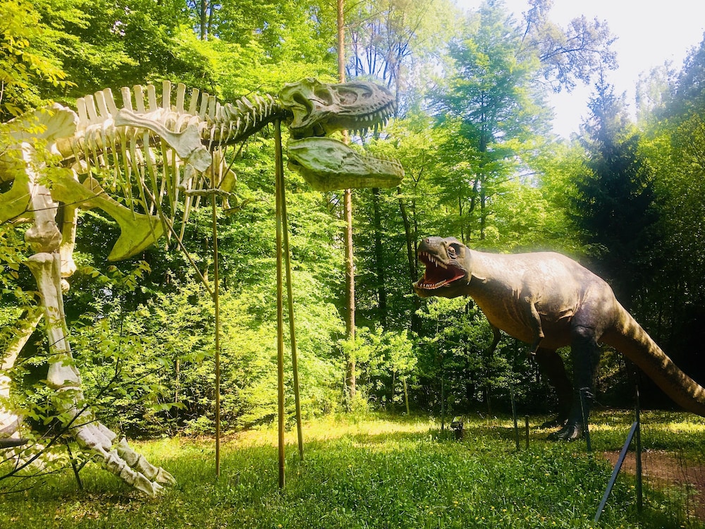Baumhotel Styrassic Park