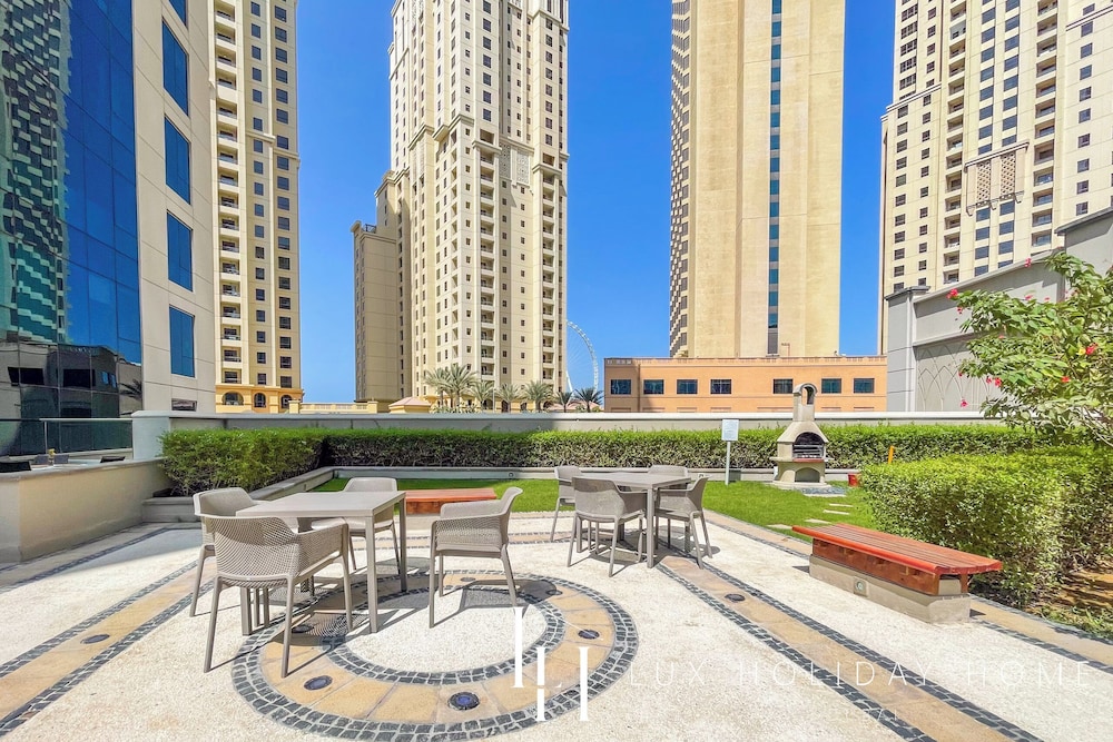 LUX The Shemara Marina View Suite