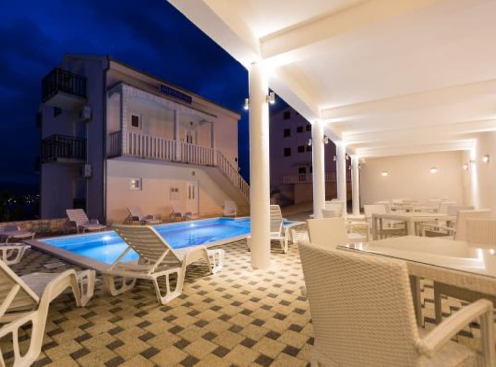 Apartmani Bridić Okrug Donji