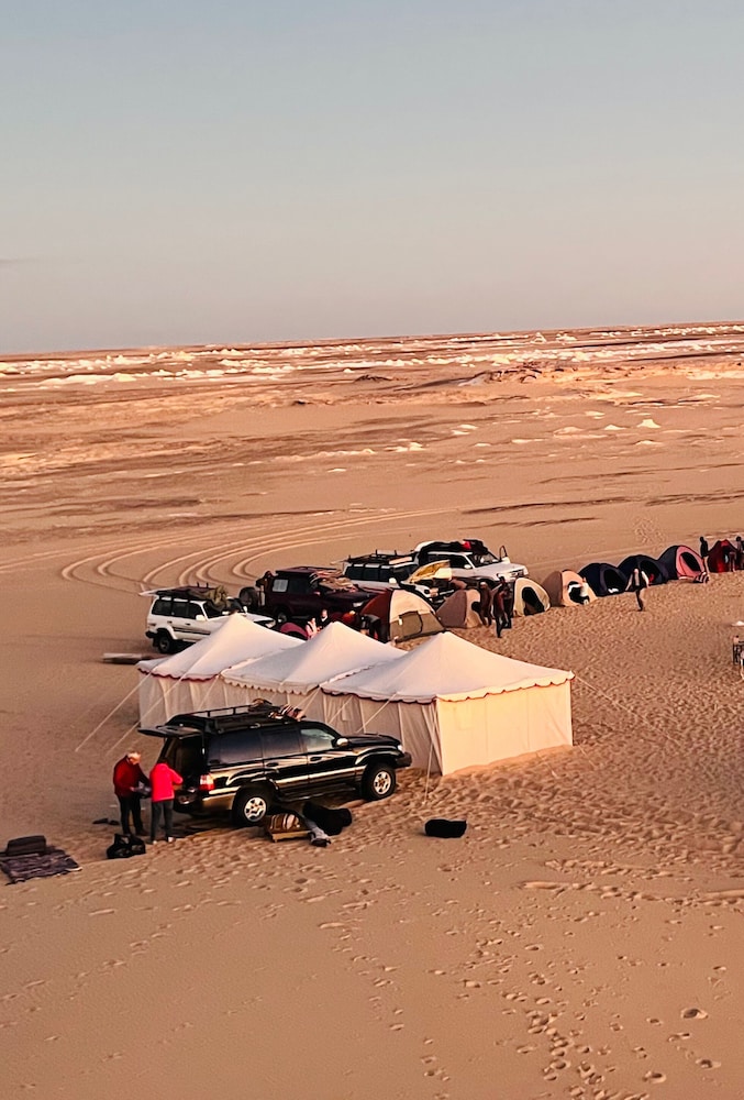 White Desert Camp Safari