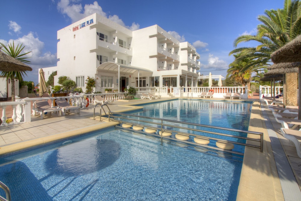 Hotel Complejo Lago Playa - Image 1