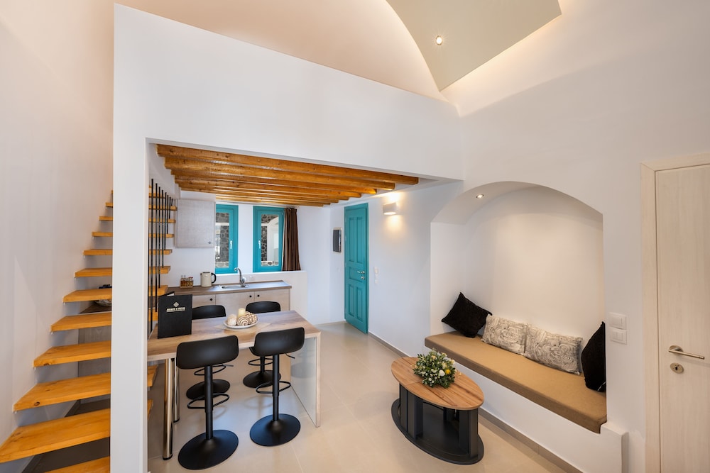 Abrazo Villas