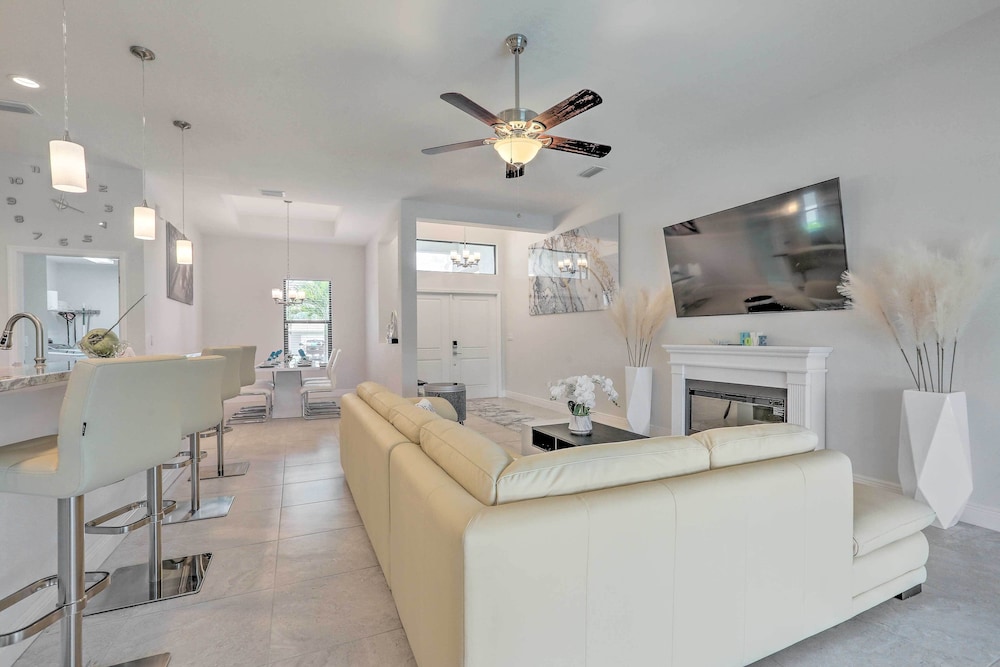Cape Coral Villa w/ Private Saltwater Pool! - Property Image 10