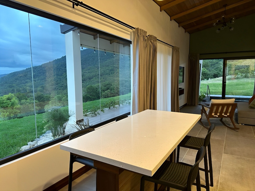 Villas Jawara