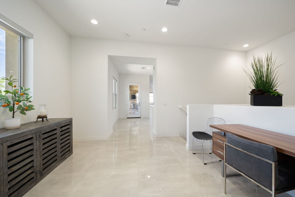 A Luxurious Oasis Experience in Desert Palm